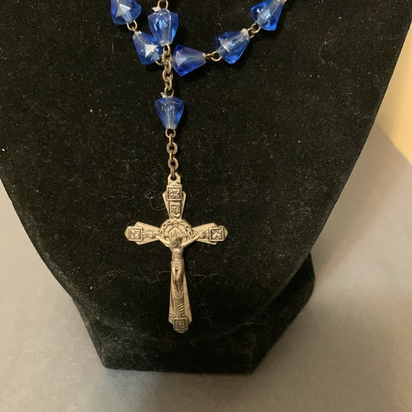 Vintage Catholic Rosary 27” - Picture 4 of 7